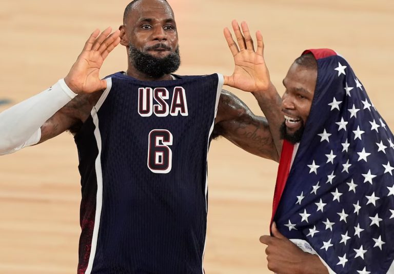 JO 2024 – Basket : La Team USA surclasse la France et s’empare de l’or !